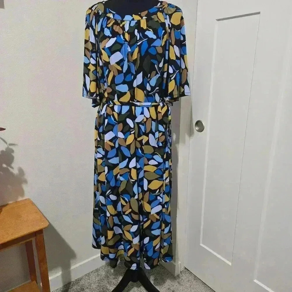 Maggy London Bell Sleeve Shirred Tent Dress - Sz 18 - Plus